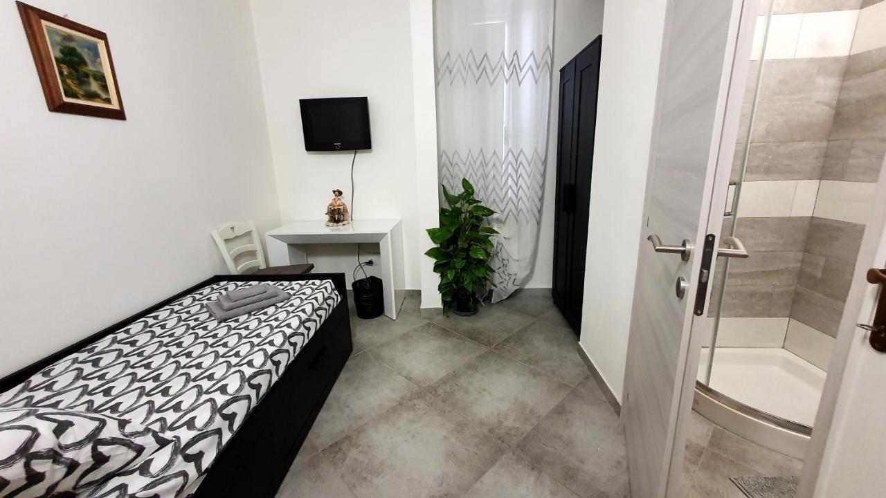 Rooms Cris Pisa Kültér fotó